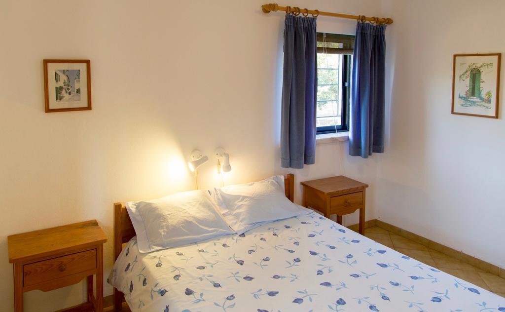 Villa Markadia à Odivelas  Extérieur photo