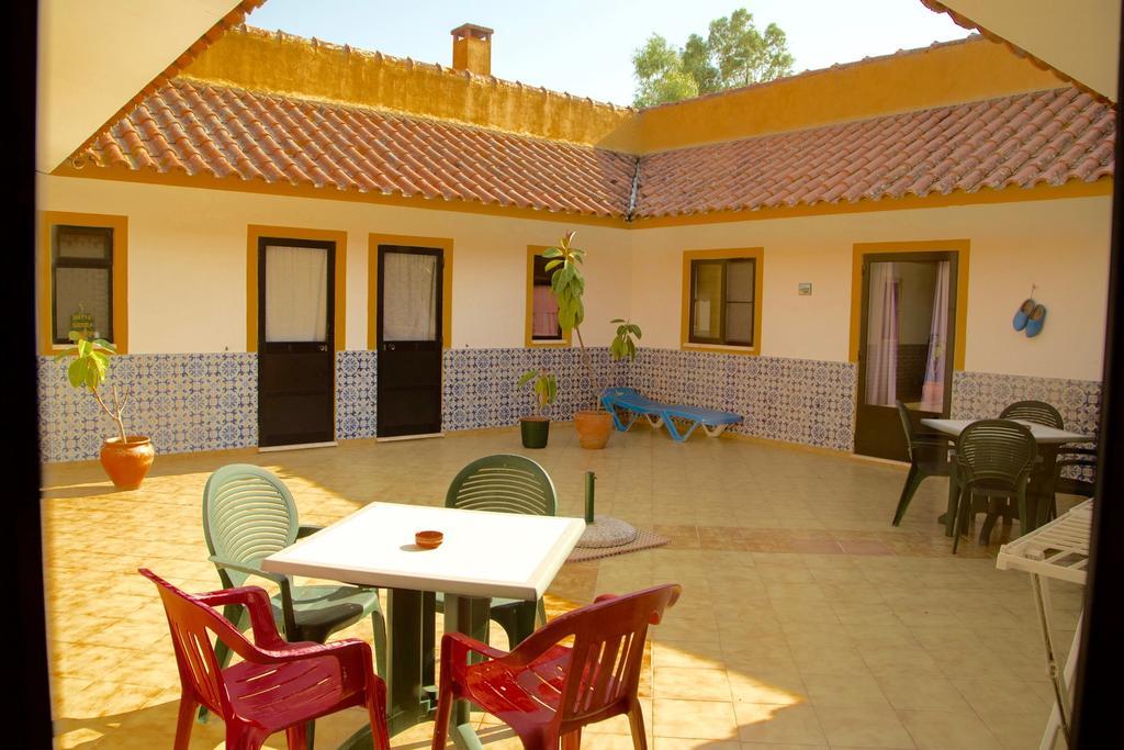 Villa Markadia à Odivelas  Extérieur photo